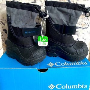 Toddler Boys Columbia Size 5 Snow Boots